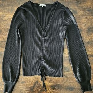 Women long sleeve shirt. Like new.
